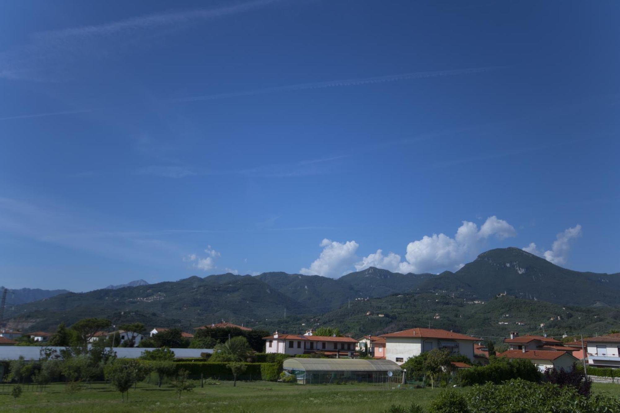 Il Tremarino Aparthotel Camaiore Eksteriør bilde